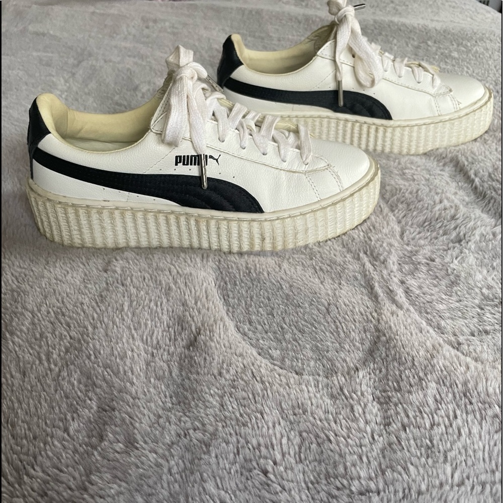 Fenty X Puma excellent condition sneakers Size 6